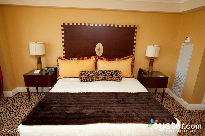 Ordene su manta de hotel favorita para mantener a un ser querido caliente este invierno.