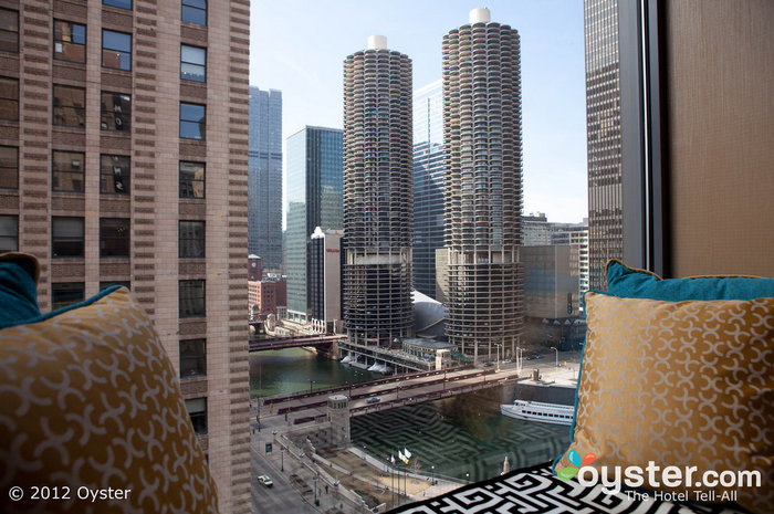 Vom Hotel Monaco Chicago ist es nur eine kurze Fahrt zum Botanischen Garten.