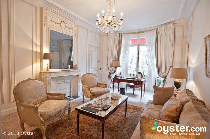 Para um verdadeiro sabor da grande Paris, apenas este hotel Golden Triangle fará.