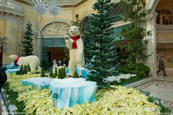 Decoraciones navideñas en el jardín del Bellagio