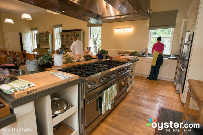 Heatin' Up The Kitchen: Hotels That Offer Cooking Classes | Oyster.com