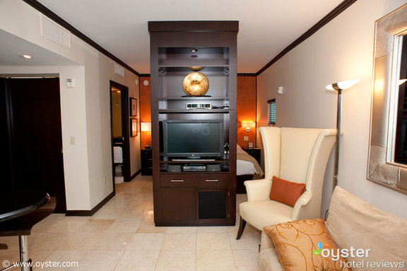 Die riesige South Beach Suite (der Standard Zimmertyp) im Z Ocean Hotel in South Beach, Miami