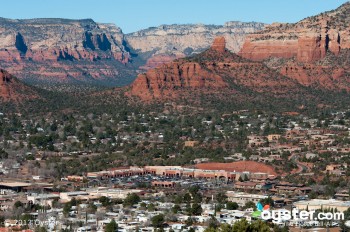 Sedona provides the perfect hiking grounds for your next trek.