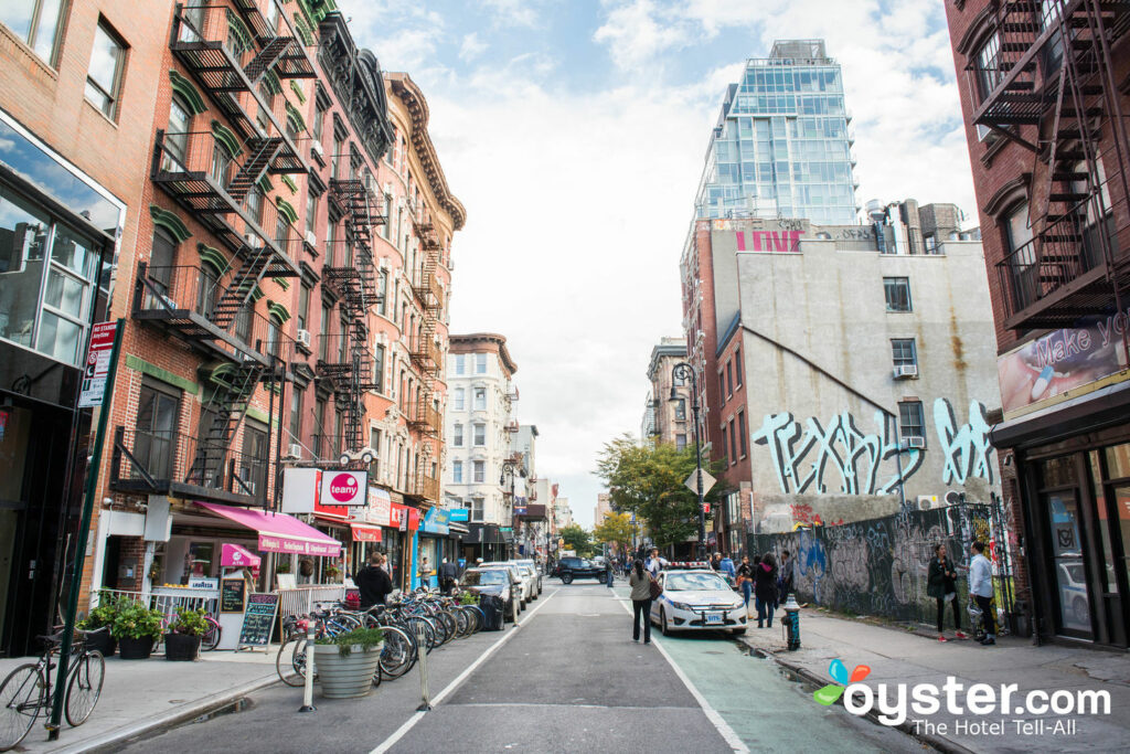 Uma vez decadente, agora na moda, o Lower East Side tem sido um bairro importante no boom hoteleiro de Manhattan.