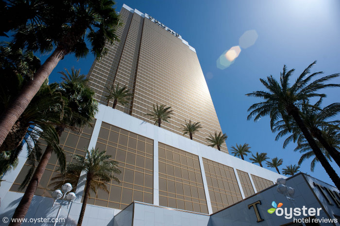 Trump International Hotel & Turm in Las Vegas. Donald Trump - nicht überraschend - ist einer der 10 reichsten Hotelbesitzer in Amerika.