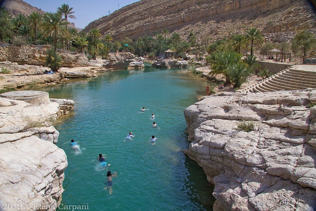 Wadi Beni Khaled, Oman; Credito fotografico: Flickr / elena carpani