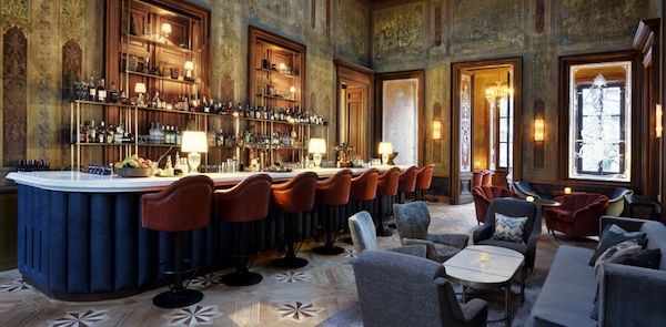 Salon-bar sur le toit Soho House Istanbul; Photo courtoisie de Soho House Istanbul