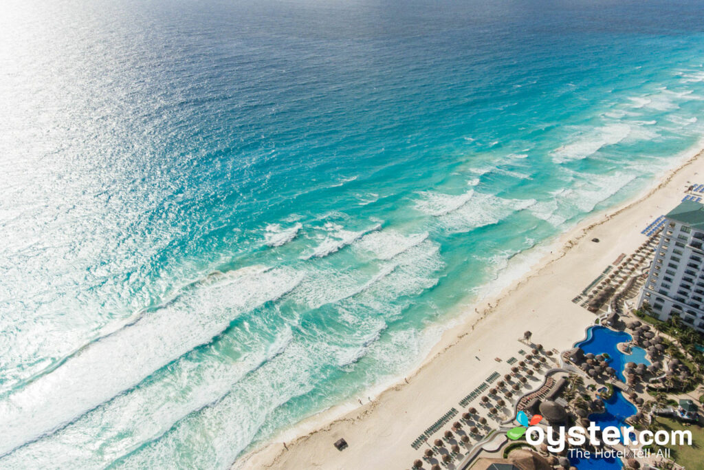 Hard Rock Hotel Cancun/Oyster