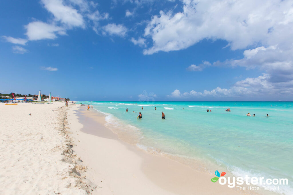 Beach at Hotel Riu Palace Riviera Maya