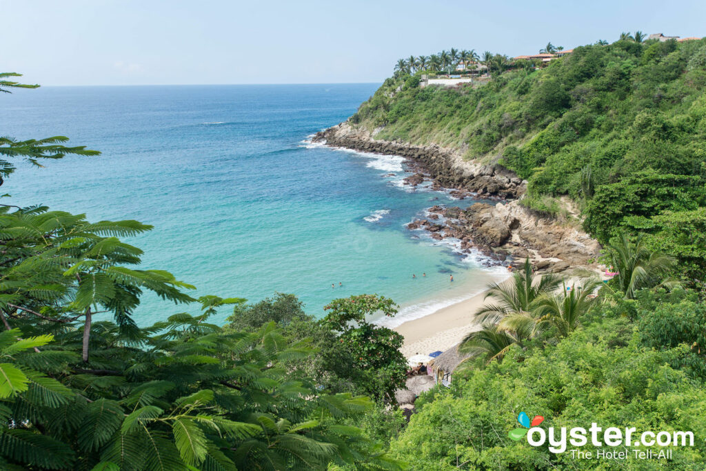 Playa en Villa Mozart y Macondo / Oyster