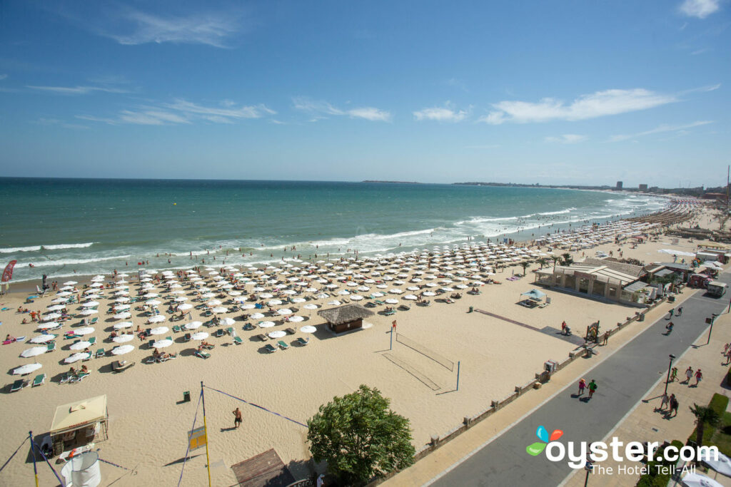O segredo é sobre Sunny Beach, a mais econômica da Bulgária.