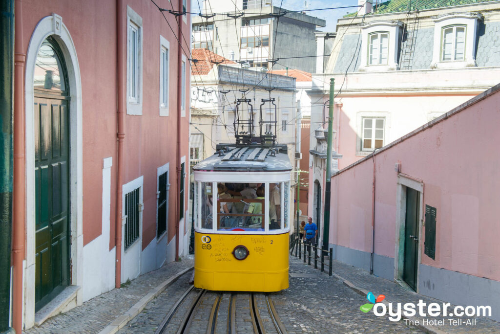 Trams, Lisbon/Oyster