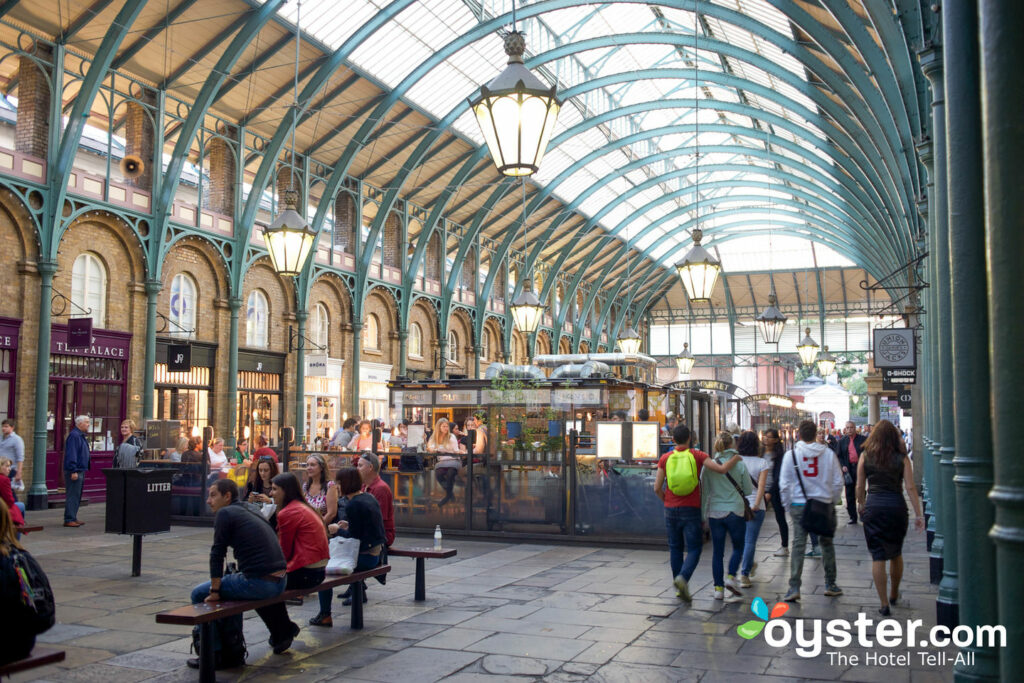 O mercado no Covent Garden em Londres