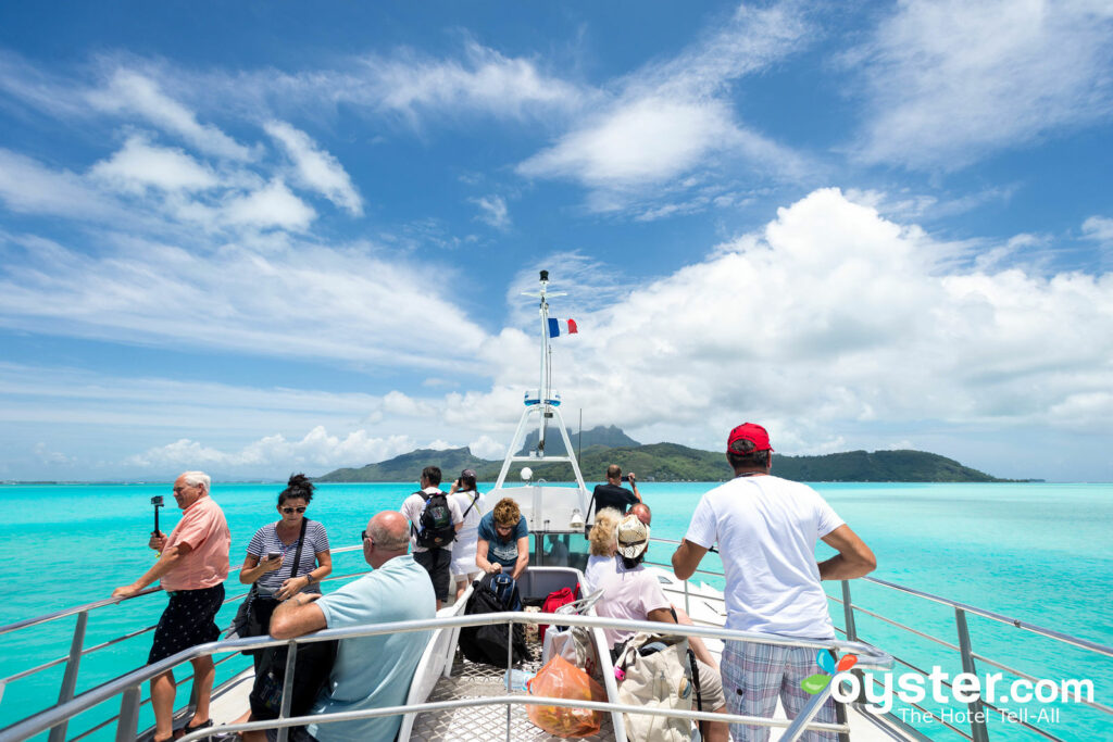 Ferry from Bora Bora Airport to Mainland/Oyster Ferry from Bora Bora Airport to Mainland/Oyster