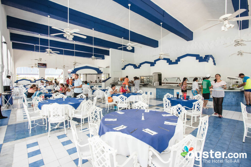 Tropical Hut disco - Picture of Gran Festivall All Inclusive Resort,  Manzanillo - Tripadvisor