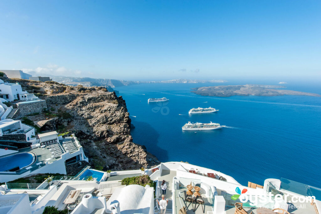 Grounds at Aeolos Studios & Suites, Santorini/Oyster