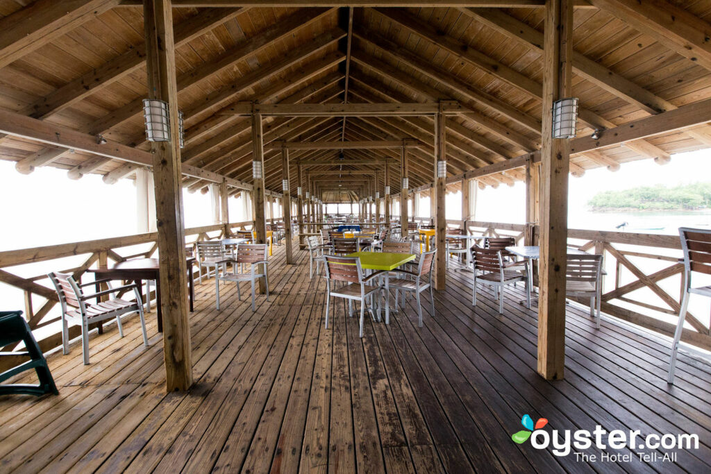 Morgans Pier Restaurant at St. James’s Club Morgan Bay