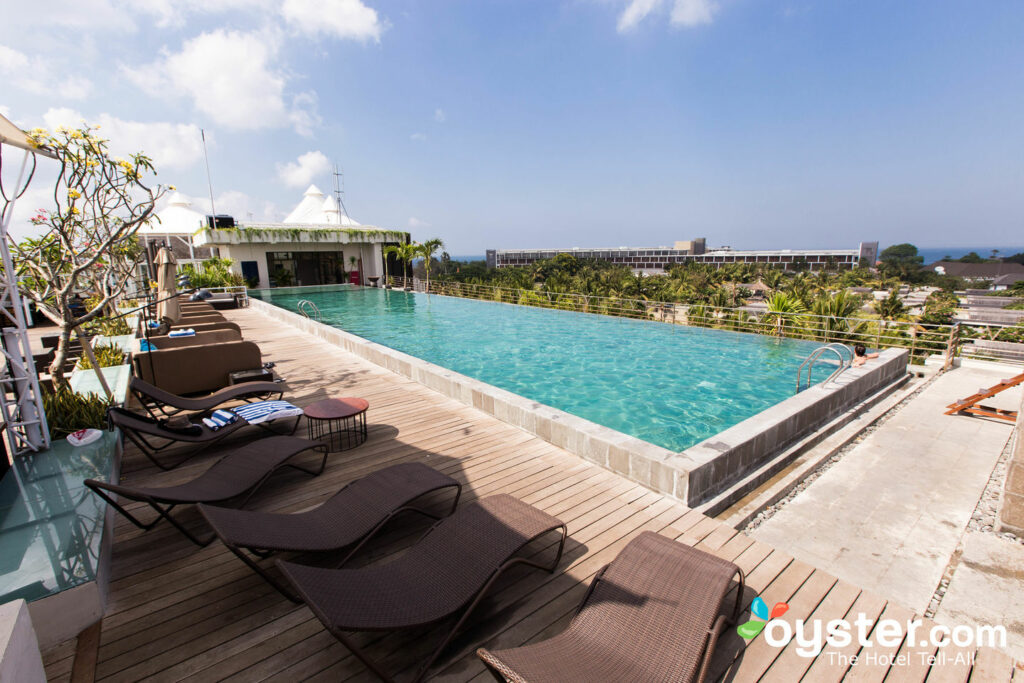 PING Hotel Seminyak Bali Review: What To REALLY Expect If You Stay