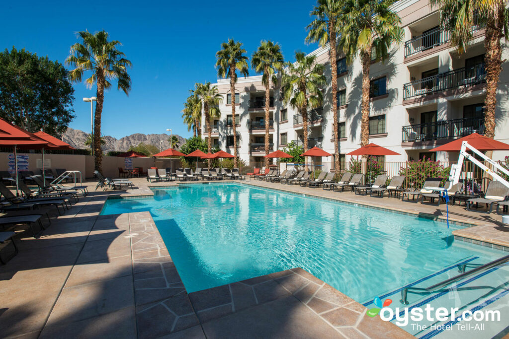 Embassy Suites by Hilton La Quinta Hotel & Spa Review: What To REALLY