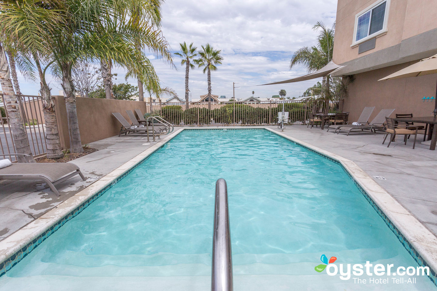 Best Western Plus Oceanside Palms Review: What To REALLY Expect If You Stay