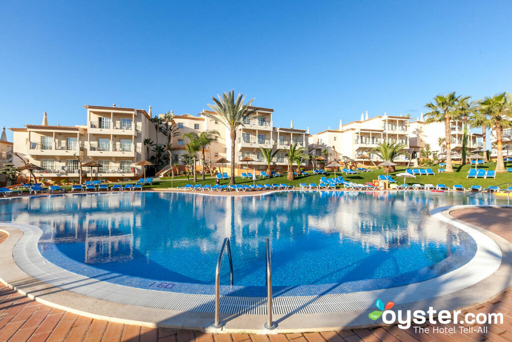 3HB CLUBE HUMBRIA - Updated 2023 Prices & Hotel Reviews (Olhos de Agua,  Portugal - Albufeira)