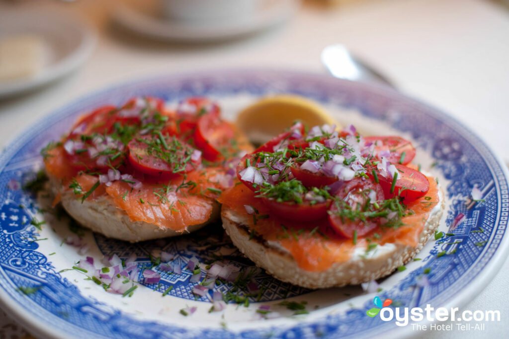 Bagels e salmão defumado no Union Street Inn são frescos e deliciosos.