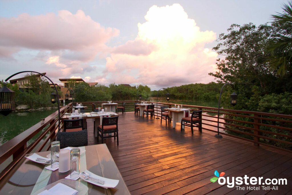 Jetsetter denkt auch, dass Sie eine sexy Zeit im Banyan Tree Mayakoba genießen werden - wir sind uns einig!