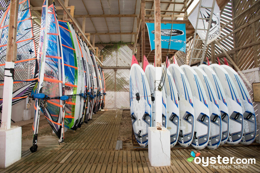 Surfbretter vor Ort bei Aruba Beach Villas