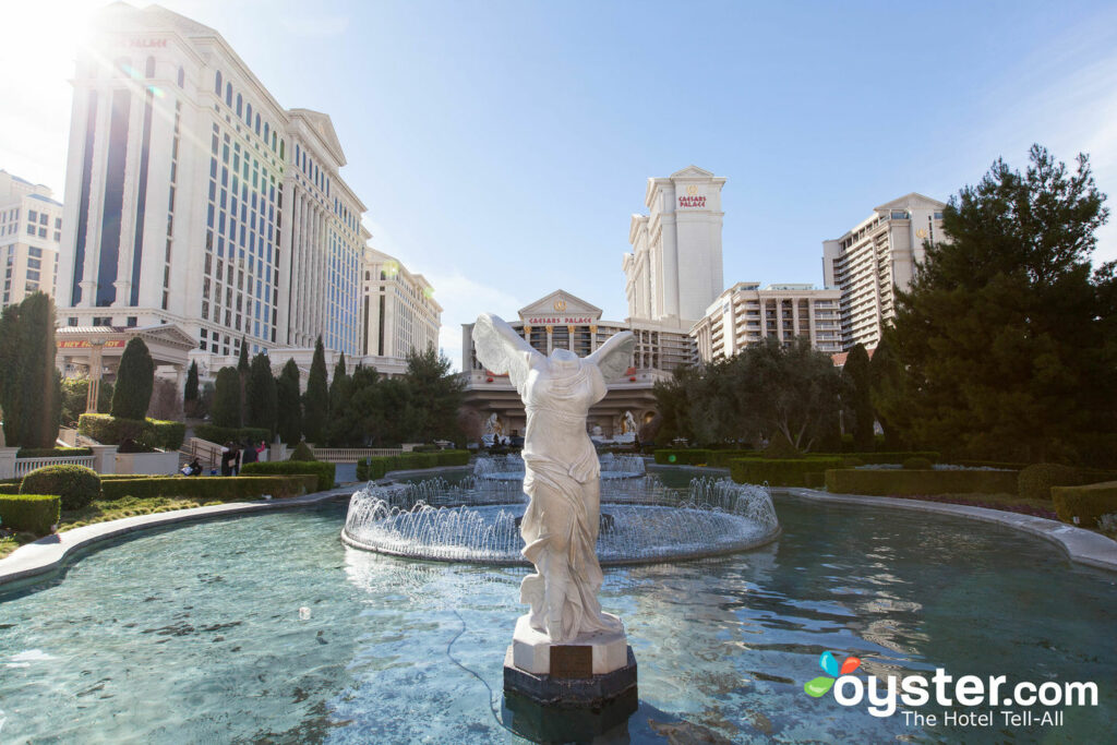 Sightseeing at Caesars Palace - A Roman Themed Hotel in Las Vegas