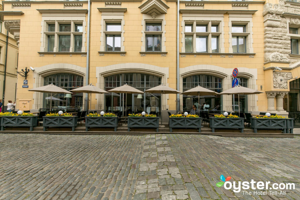 Street at Neiburgs Hotel, Letônia