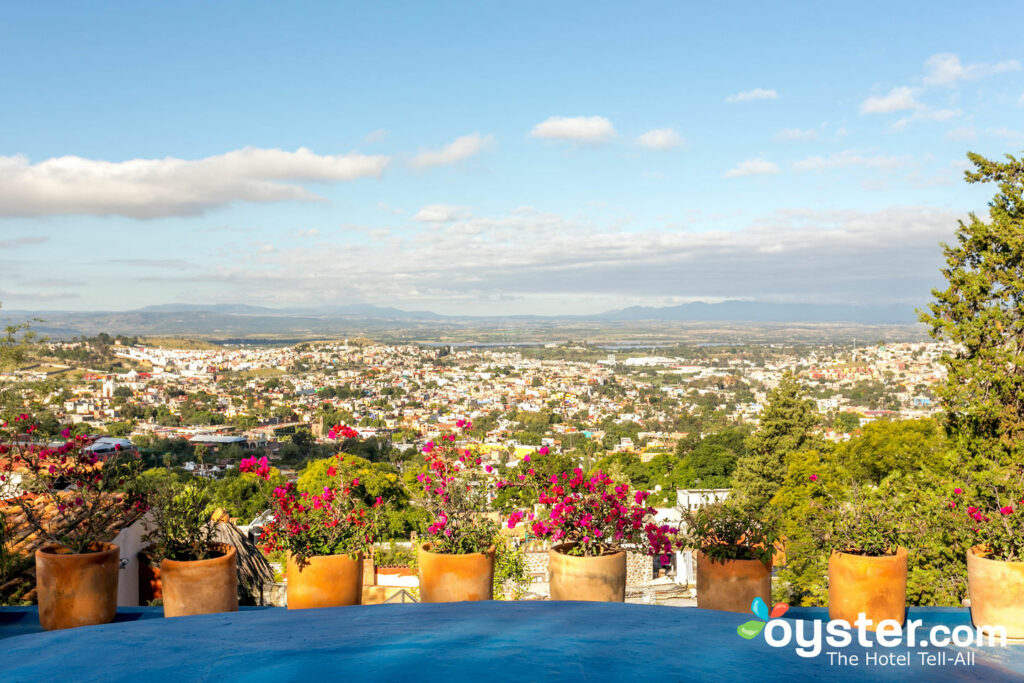 Terraço na Mansão San Miguel / Oyster