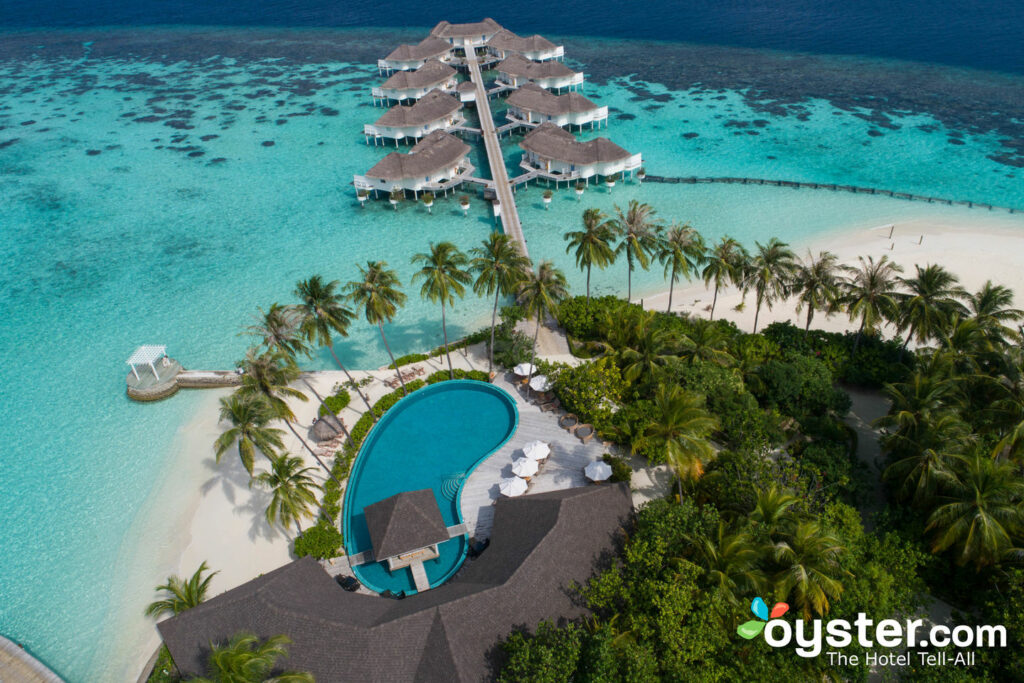 Vista aérea do Centara Grand Island Resort & Spa Maldivas