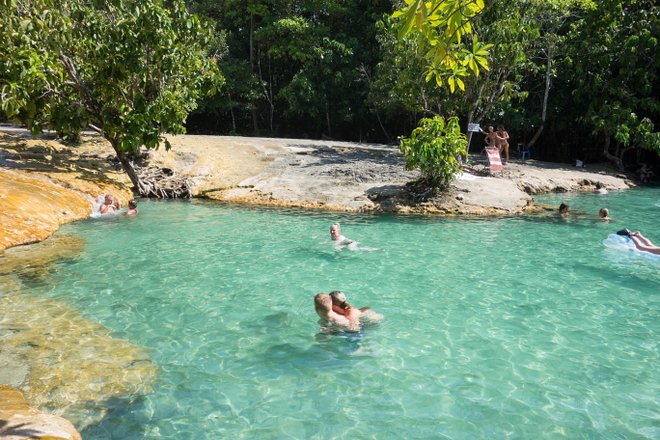 Piscina Esmeralda em Krabi; Kent Wang / Flickr