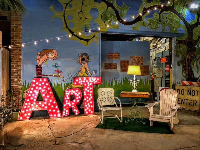 Art Market, New Orleans; Travis Wise / Flickr