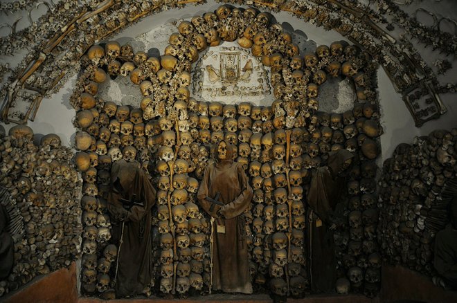 Capuchin Crypt, Rome; -JvL-/Flickr