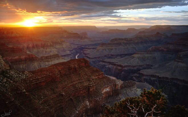 South Rim, Grand Canyon bei Sonnenuntergang; tsaiproject / Flickr