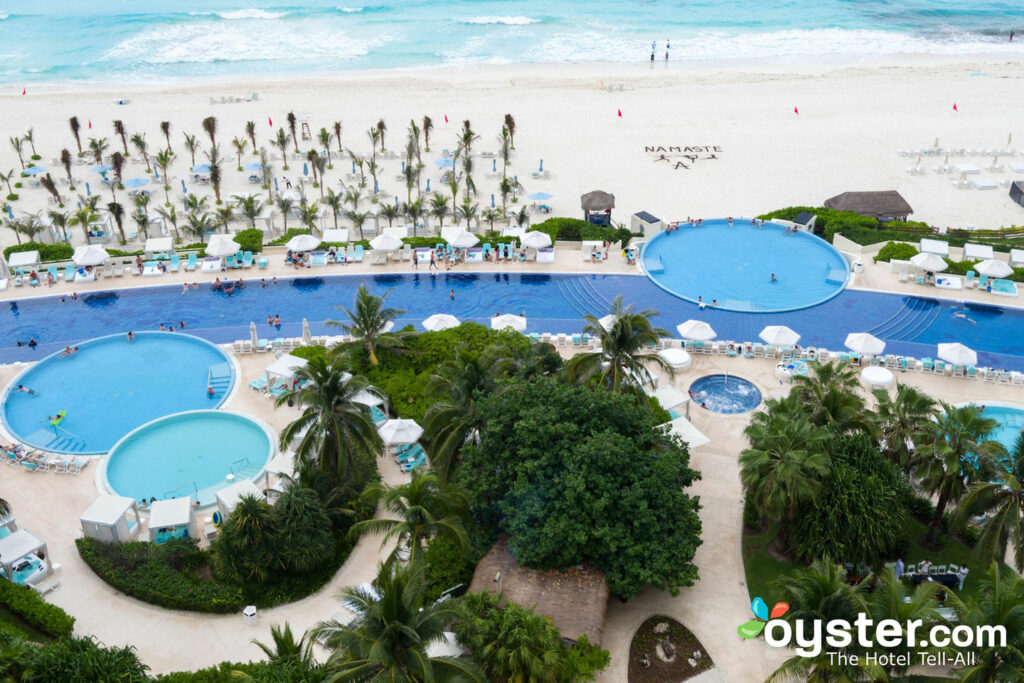 Vue aérienne du Live Beach Resort Cancun