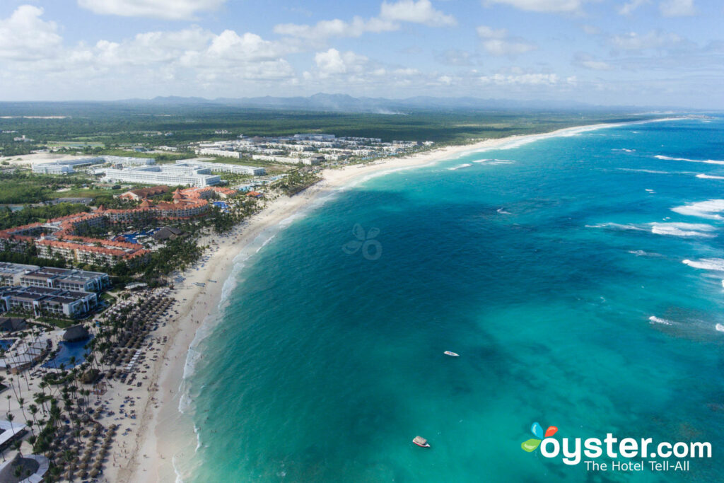 Vue aérienne de la majestueuse coloniale Punta Cana