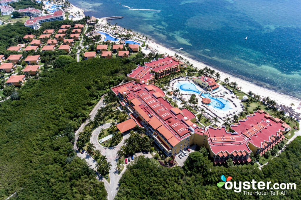 Cabo Azul Resort Review: What To REALLY Expect If You Stay