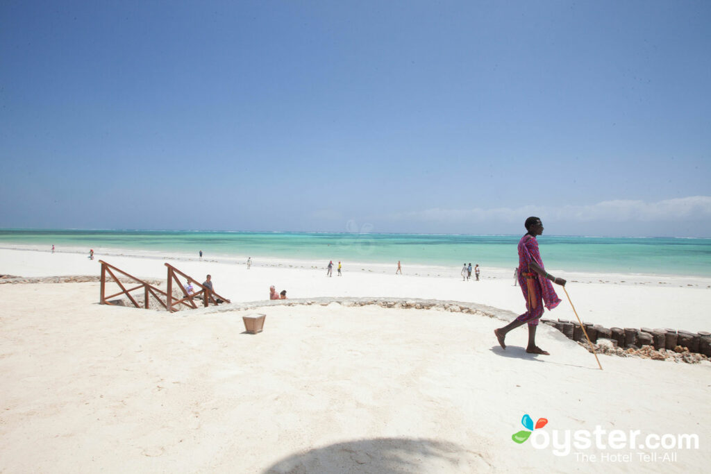 Playa en Bluebay Beach Resort, isla de Zanzíbar