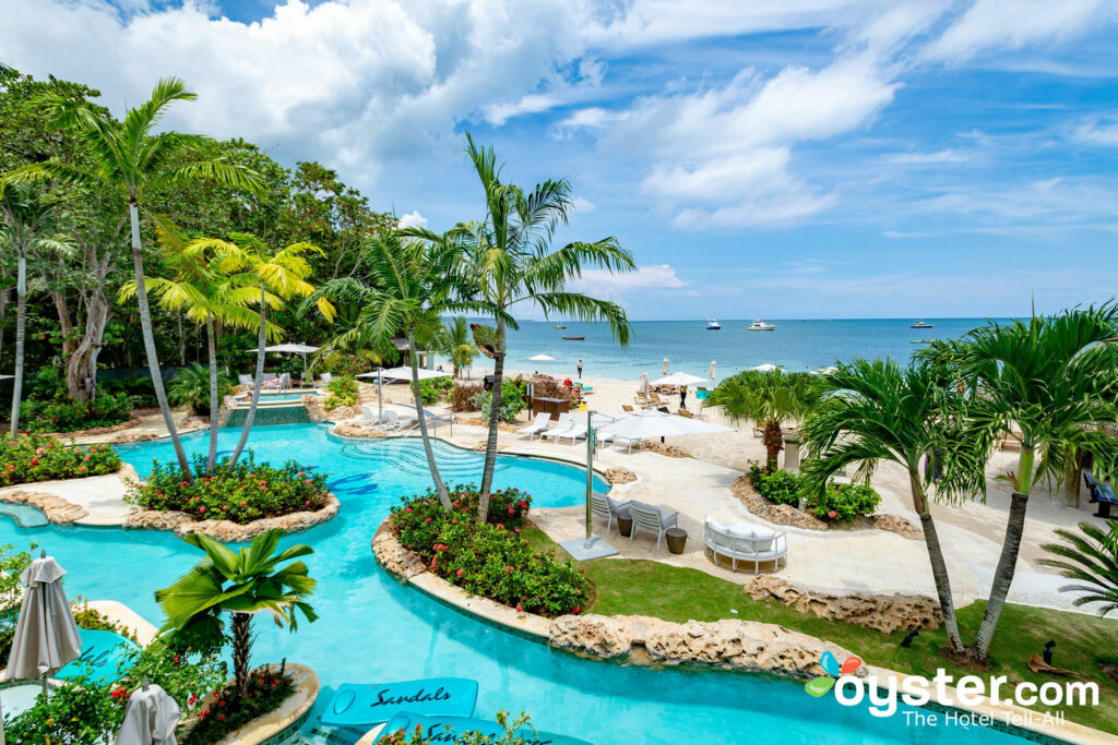 Piscina Swim-Out no Sandals Negril Beach Resort & Spa