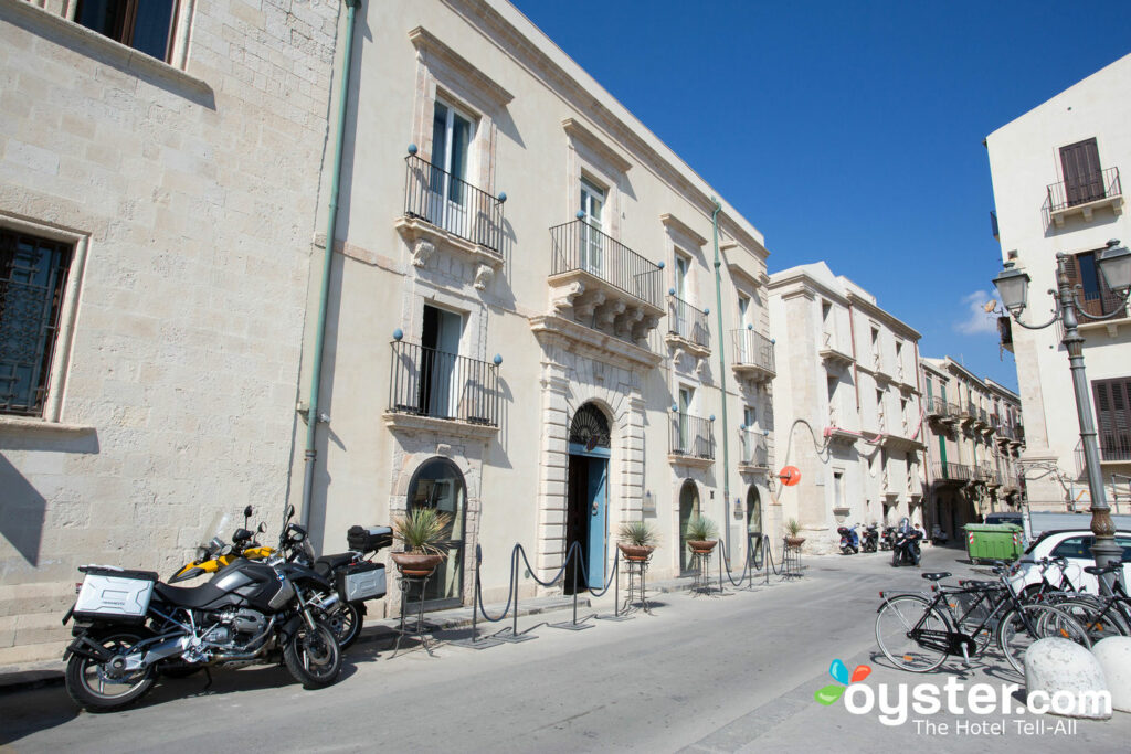 Rue de l'hôtel Algila Ortigia Charme à Syracuse