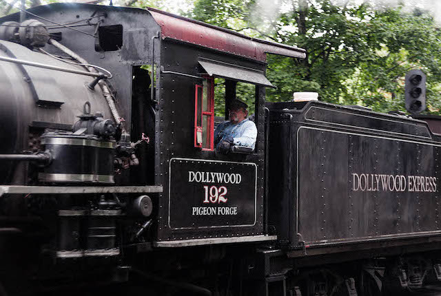 Dollywood Express; Jason Scragz / Flickr