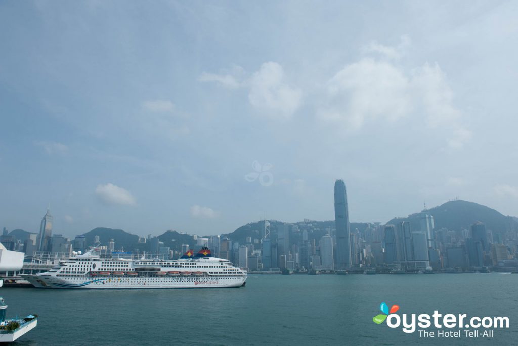 Die Hong Kong Skyline / Oyster