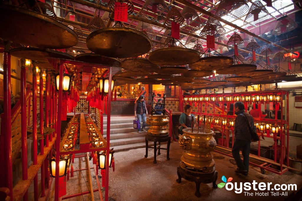 O deslumbrante Man Mo Temple em Sheung Wan / Oyster