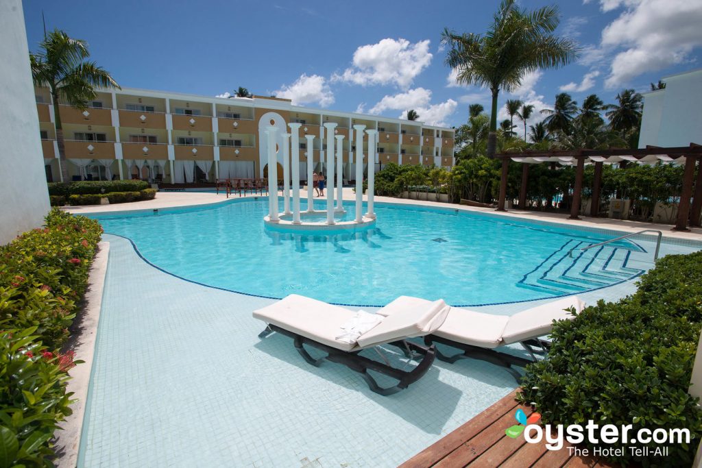 swim up suites all inclusive resorts