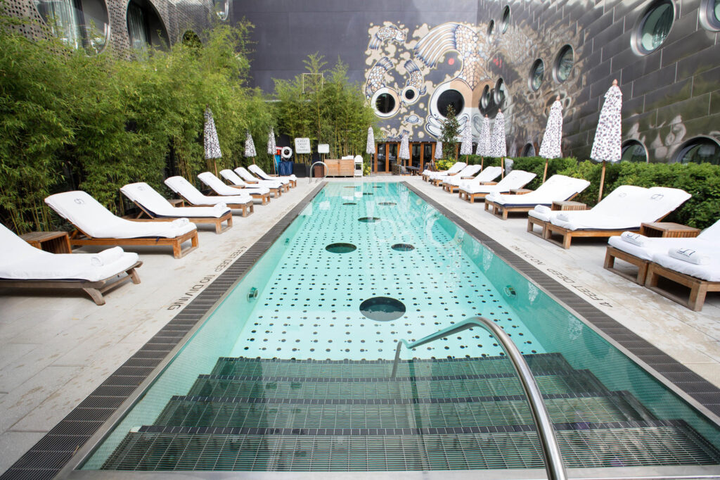 Dream Downtown New York pool