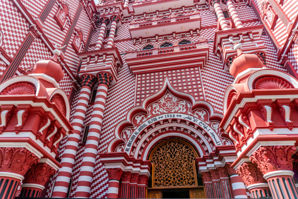 Jami Ul-Alfar, or Red Mosque, in Colombo
