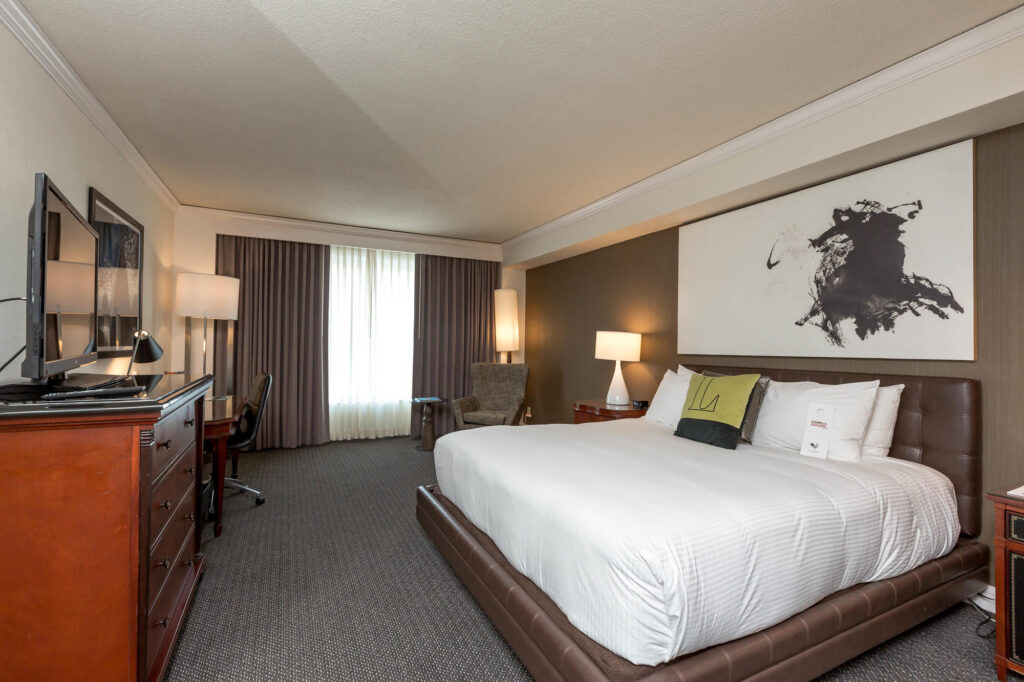 The Premium King Room at The Logan Philadelphia, Curio Collection by Hilton