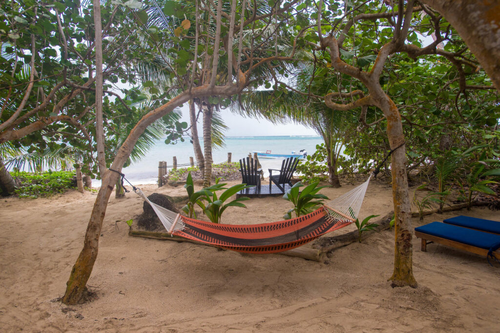 Grounds at the Little Corn Beach and Bungalow